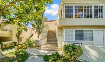 4240 Lost Hills Road 1803, Calabasas, California 91301, 2 Bedrooms Bedrooms, ,2 BathroomsBathrooms,Residential,Buy,4240 Lost Hills Road 1803,SR24198806