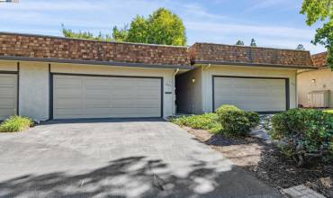 1877 Cannon Dr., Walnut Creek, California 94597, 2 Bedrooms Bedrooms, ,2 BathroomsBathrooms,Residential,Buy,1877 Cannon Dr.,41074451