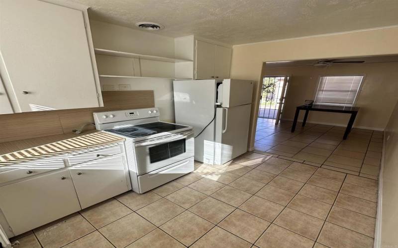 1 Bedroom Unit Kitchen