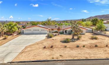 7379 Indio Avenue, Yucca Valley, California 92284, 5 Bedrooms Bedrooms, ,3 BathroomsBathrooms,Residential,Buy,7379 Indio Avenue,OC24196430