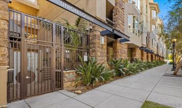 1465 C Street 3517, San Diego, California 92101, 1 Bedroom Bedrooms, ,1 BathroomBathrooms,Residential,Buy,1465 C Street 3517,240022847SD