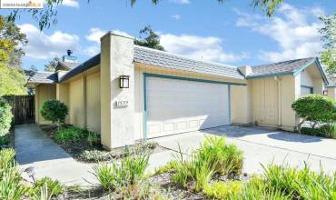 1577 London Cir, Benicia, California 94510, 2 Bedrooms Bedrooms, ,2 BathroomsBathrooms,Residential,Buy,1577 London Cir,41074371