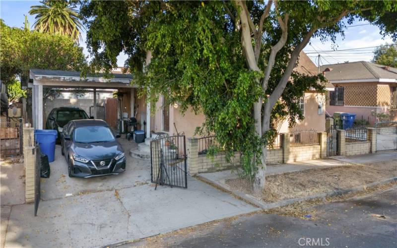 CARPORT (2 CAR CAPACITY)