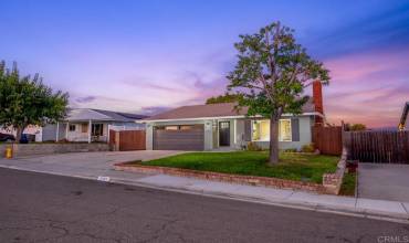 10053 Allenwood Way, Santee, California 92071, 3 Bedrooms Bedrooms, ,2 BathroomsBathrooms,Residential,Buy,10053 Allenwood Way,PTP2405950