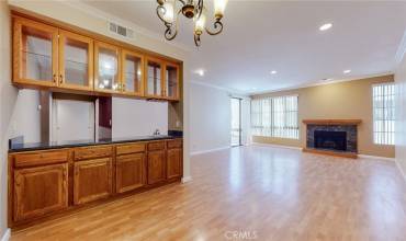 4641 Fulton Avenue 103, Sherman Oaks, California 91423, 2 Bedrooms Bedrooms, ,2 BathroomsBathrooms,Residential,Buy,4641 Fulton Avenue 103,RS24196976