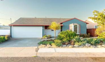 1681 Purdue St, San Leandro, California 94579, 4 Bedrooms Bedrooms, ,2 BathroomsBathrooms,Residential,Buy,1681 Purdue St,41074590