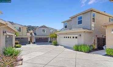 145 Ladybug Ln, Martinez, California 94553, 3 Bedrooms Bedrooms, ,2 BathroomsBathrooms,Residential,Buy,145 Ladybug Ln,41074583