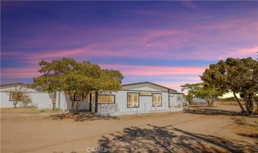 10748 Muscatel Street, Hesperia, California 92344, 5 Bedrooms Bedrooms, ,2 BathroomsBathrooms,Residential,Buy,10748 Muscatel Street,CV24199676