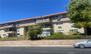 2370 Via Mariposa W 2B, Laguna Woods, California 92637, 2 Bedrooms Bedrooms, ,2 BathroomsBathrooms,Residential,Buy,2370 Via Mariposa W 2B,OC24189141