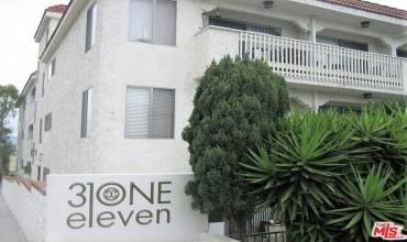 3111 4th Street 205, Santa Monica, California 90405, 2 Bedrooms Bedrooms, ,2 BathroomsBathrooms,Residential Lease,Rent,3111 4th Street 205,24445785