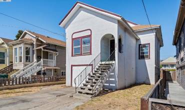 1478 12th St, Oakland, California 94607, 2 Bedrooms Bedrooms, ,1 BathroomBathrooms,Residential,Buy,1478 12th St,41074649