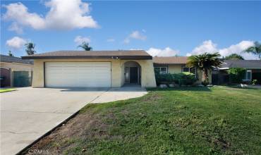 2792 Laurie Lane, La Verne, California 91750, 4 Bedrooms Bedrooms, ,2 BathroomsBathrooms,Residential,Buy,2792 Laurie Lane,PW24193649