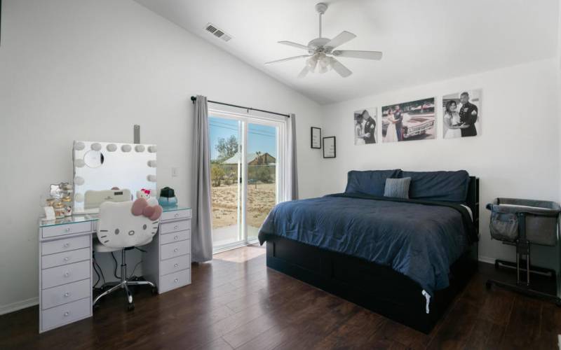 6994 49 Palms Interior-8