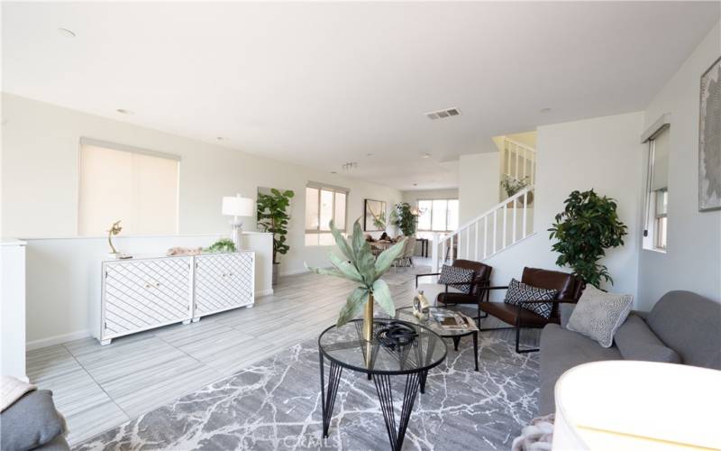 OPEN FLOORPLAN - Living Room