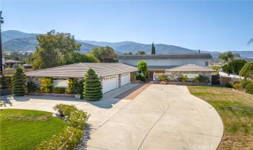 4020 Crown Ranch Road, Corona, California 92881, 3 Bedrooms Bedrooms, ,2 BathroomsBathrooms,Residential,Buy,4020 Crown Ranch Road,SW24198217