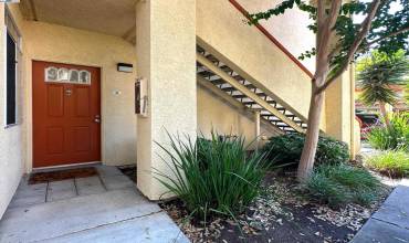 7026 Stagecoach A, Dublin, California 94568, 1 Bedroom Bedrooms, ,1 BathroomBathrooms,Residential,Buy,7026 Stagecoach A,41074688