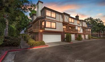 11065 Linda Lane A, Garden Grove, California 92840, 2 Bedrooms Bedrooms, ,2 BathroomsBathrooms,Residential,Buy,11065 Linda Lane A,IG24201206