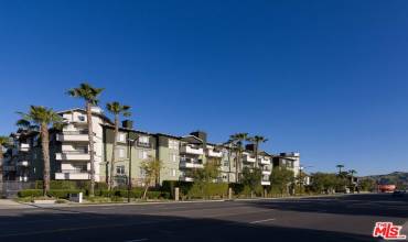 1901 N Buena Vista Street 01-222, Burbank, California 91504, 1 Bedroom Bedrooms, ,1 BathroomBathrooms,Residential Lease,Rent,1901 N Buena Vista Street 01-222,24445955