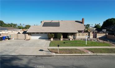 19531 Oakland Avenue, Rialto, California 92377, 5 Bedrooms Bedrooms, ,3 BathroomsBathrooms,Residential,Buy,19531 Oakland Avenue,CV24199592