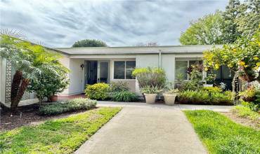 242 G Calle Aragon, Laguna Woods, California 92637, 2 Bedrooms Bedrooms, ,1 BathroomBathrooms,Residential Lease,Rent,242 G Calle Aragon,RS24059591