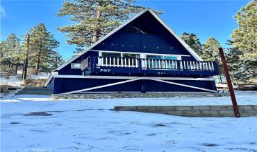 737 W Big Bear Boulevard, Big Bear City, California 92314, 2 Bedrooms Bedrooms, ,1 BathroomBathrooms,Residential,Buy,737 W Big Bear Boulevard,CV24190338