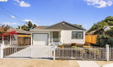 10710 Apricot St, Oakland, California 94603, 3 Bedrooms Bedrooms, ,3 BathroomsBathrooms,Residential,Buy,10710 Apricot St,41074403