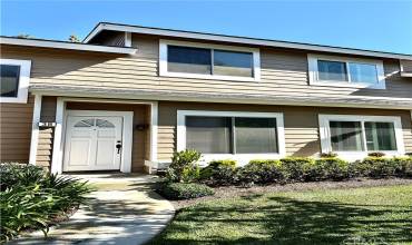 38 Monroe 43, Irvine, California 92620, 2 Bedrooms Bedrooms, ,2 BathroomsBathrooms,Residential,Buy,38 Monroe 43,OC24201687