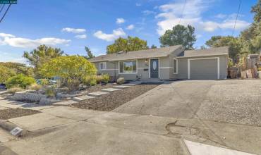 208 Vista Way, Martinez, California 94553-4030, 4 Bedrooms Bedrooms, ,2 BathroomsBathrooms,Residential,Buy,208 Vista Way,41074786