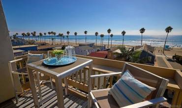 999 N Pacific St A303, Oceanside, California 92054, 1 Bedroom Bedrooms, ,1 BathroomBathrooms,Residential,Buy,999 N Pacific St A303,240023108SD