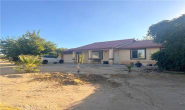 14910 La Brisa Road, Victorville, California 92392, 3 Bedrooms Bedrooms, ,2 BathroomsBathrooms,Residential,Buy,14910 La Brisa Road,IV24200604