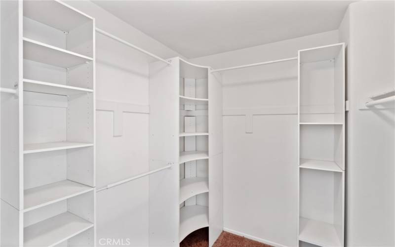 primary walk in closet