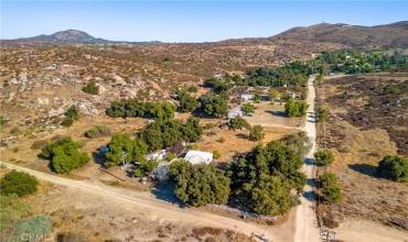 37455 Quarter Valley Road, Temecula, California 92592, 6 Bedrooms Bedrooms, ,3 BathroomsBathrooms,Residential,Buy,37455 Quarter Valley Road,SW24199691