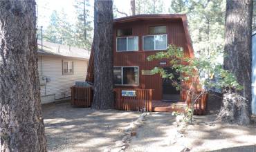 42554 Cedar Avenue, Big Bear Lake, California 92315, 2 Bedrooms Bedrooms, ,1 BathroomBathrooms,Residential,Buy,42554 Cedar Avenue,IG24201499