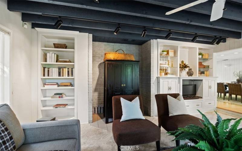 Living Room w/ Beautiful Wood Beamed Ceilings & Built-Ins