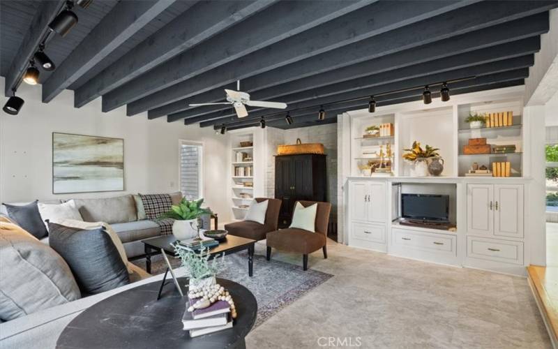 Living Room w/ Beautiful Wood Beamed Ceilings & Built-Ins