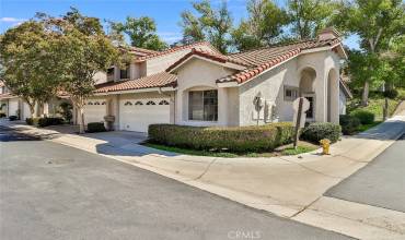 858 Paseo Tosamar, Camarillo, California 93012, 2 Bedrooms Bedrooms, ,2 BathroomsBathrooms,Residential,Buy,858 Paseo Tosamar,SR24201609