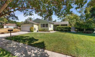 8900 Gladbeck Avenue, Northridge, California 91324, 3 Bedrooms Bedrooms, ,2 BathroomsBathrooms,Residential,Buy,8900 Gladbeck Avenue,OC24202174