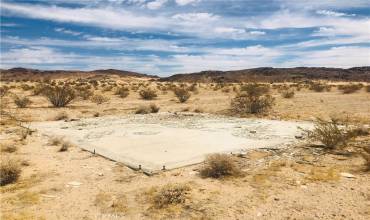 5 Pipeline Road, 29 Palms, California 92277, ,Land,Buy,5 Pipeline Road,JT24199519