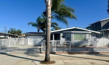 3858 60 Logan Ave, San Diego, California 92113, 3 Bedrooms Bedrooms, ,2 BathroomsBathrooms,Residential,Buy,3858 60 Logan Ave,240023180SD