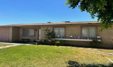 606 De las Flores, Calexico, California 92231, 4 Bedrooms Bedrooms, ,2 BathroomsBathrooms,Residential,Buy,606 De las Flores,230016446SD