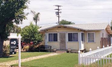 842 B Street, Ramona, California 92065, 2 Bedrooms Bedrooms, ,1 BathroomBathrooms,Residential,Buy,842 B Street,NDP2305559