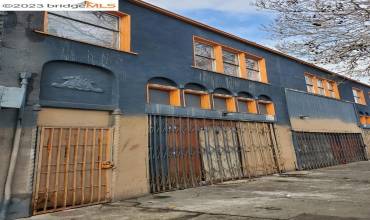 8429 INTERNATIONAL BLVD, Oakland, California 94621, ,Commercial Sale,Buy,8429 INTERNATIONAL BLVD,41032063