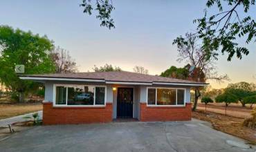 8831 E Herndon Avenue, Clovis, California 93619, 3 Bedrooms Bedrooms, ,2 BathroomsBathrooms,Residential,Buy,8831 E Herndon Avenue,ML81908973