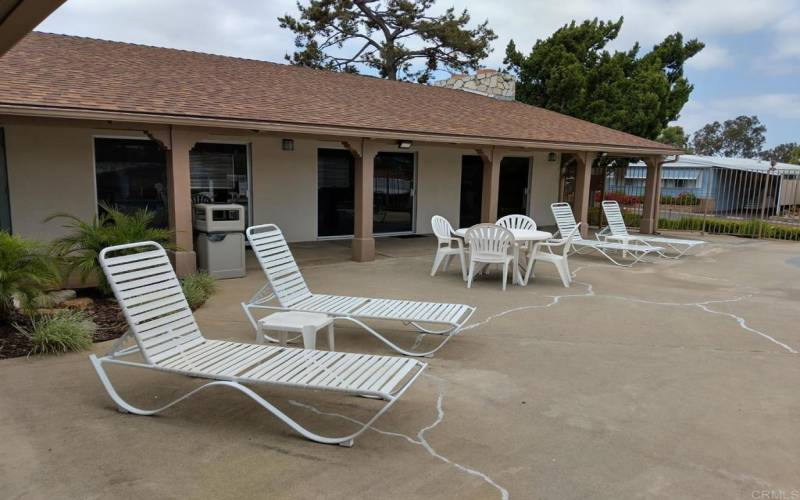 Clubhouse and lounging area