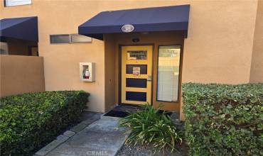 25671 Le Parc 30, Lake Forest, California 92630, 2 Bedrooms Bedrooms, ,1 BathroomBathrooms,Residential,Buy,25671 Le Parc 30,OC24202608