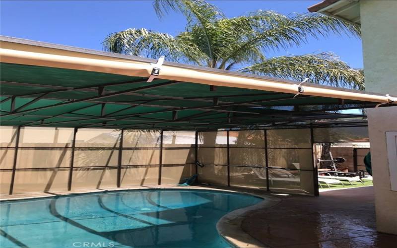 Pool enclosure side open