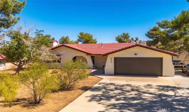 8555 Palomar Avenue, Yucca Valley, California 92284, 3 Bedrooms Bedrooms, ,2 BathroomsBathrooms,Residential,Buy,8555 Palomar Avenue,JT24203130