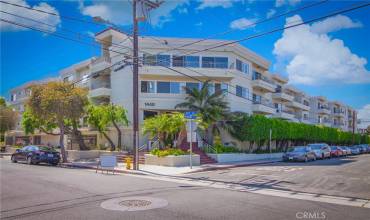 1440 23rd Street 223, Santa Monica, California 90404, 2 Bedrooms Bedrooms, ,2 BathroomsBathrooms,Residential Lease,Rent,1440 23rd Street 223,SR24203260