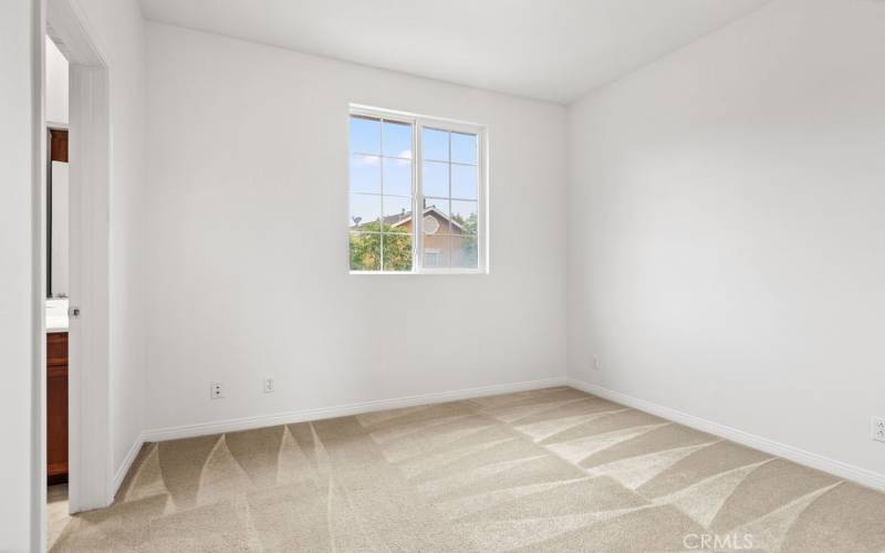 Second bedroom with ensuite bathroom