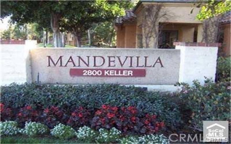 Condo in most desirable complex , Mandevilla